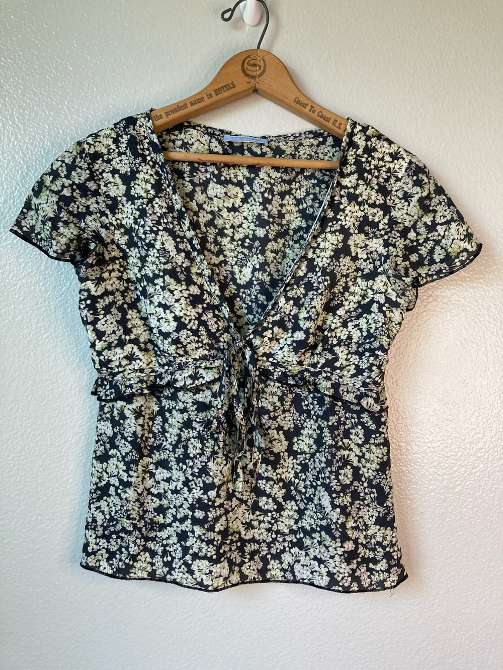 Strenesse y2k Silk Floral Flutter cap sleeve babydoll Top Soft Grunge 36